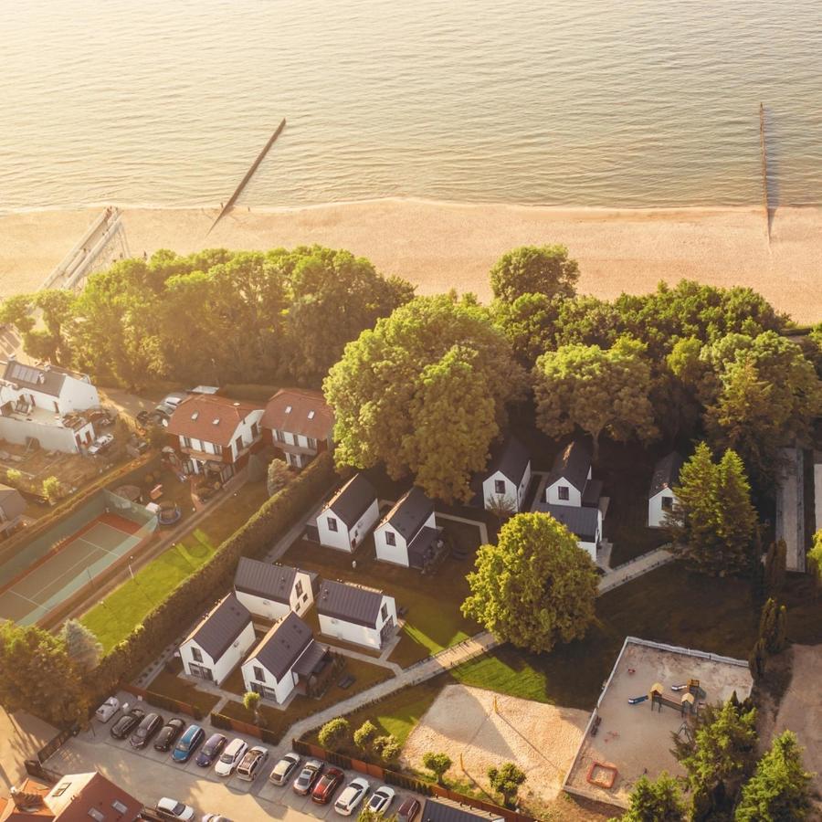 Domki Villa Hoff Resort Trzęsacz Esterno foto